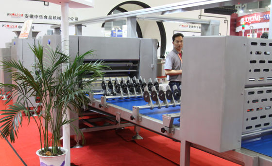 kaufen Industrielle Laminiermaschinen-Maschine mit 10000 Pcs/Hr, automatischer Pizza-Maschinen-Kunden-Schneider Online-Herstellung