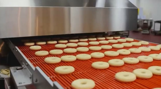 kaufen Hohe Automatisierungs-Donut-Fertigungsstraße mit industrieller Teig-bedeckender Lösung Online-Herstellung